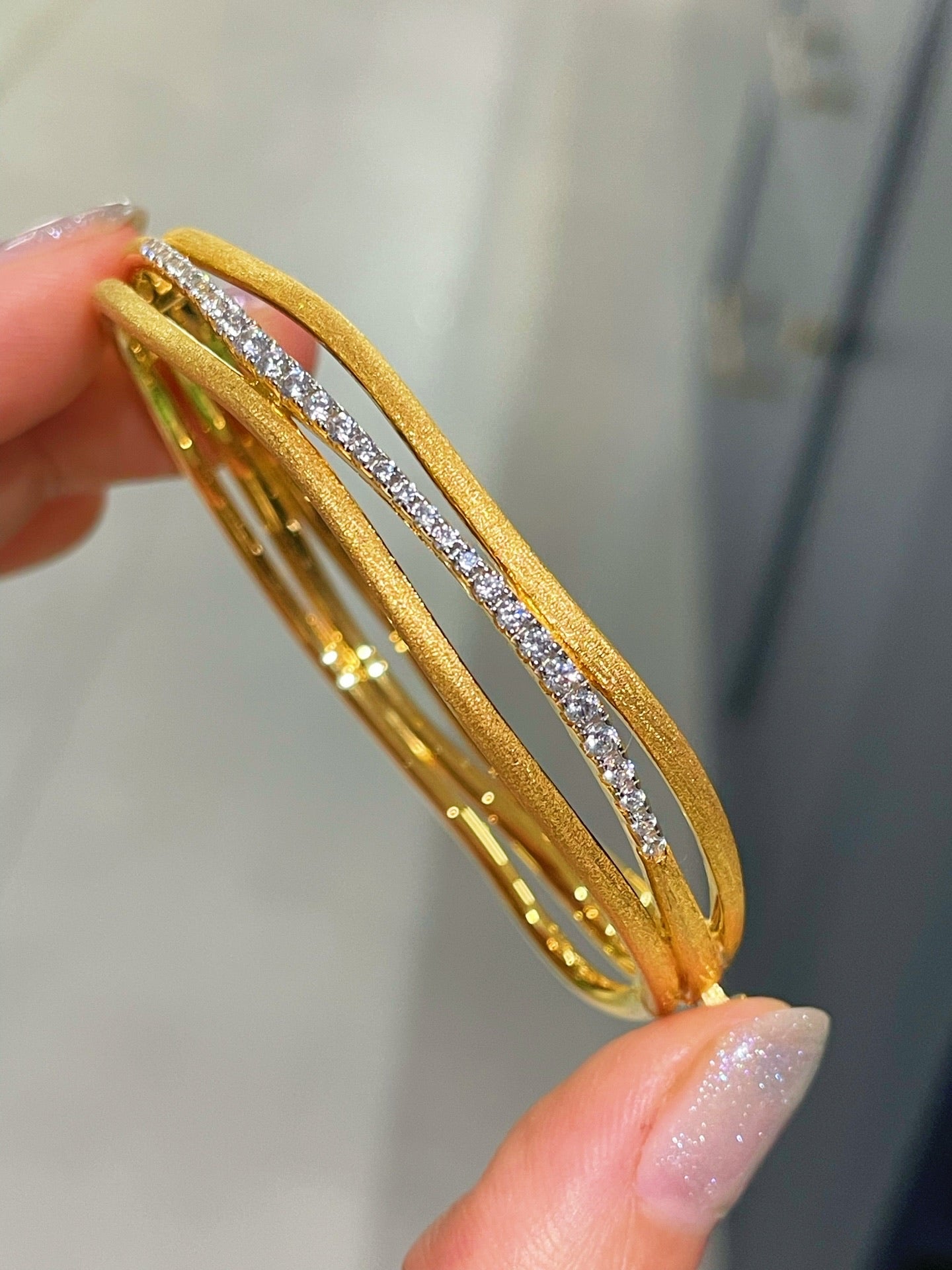 LinAura Textured Line & Pavé Diamond Cuff Bangle - floysun