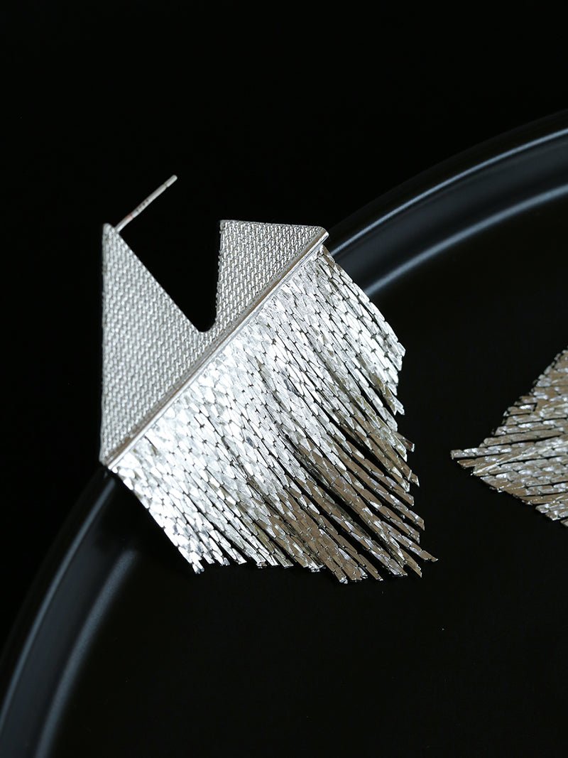 Luminous Series Shimmering Diamond Tassel Earrings - floysun