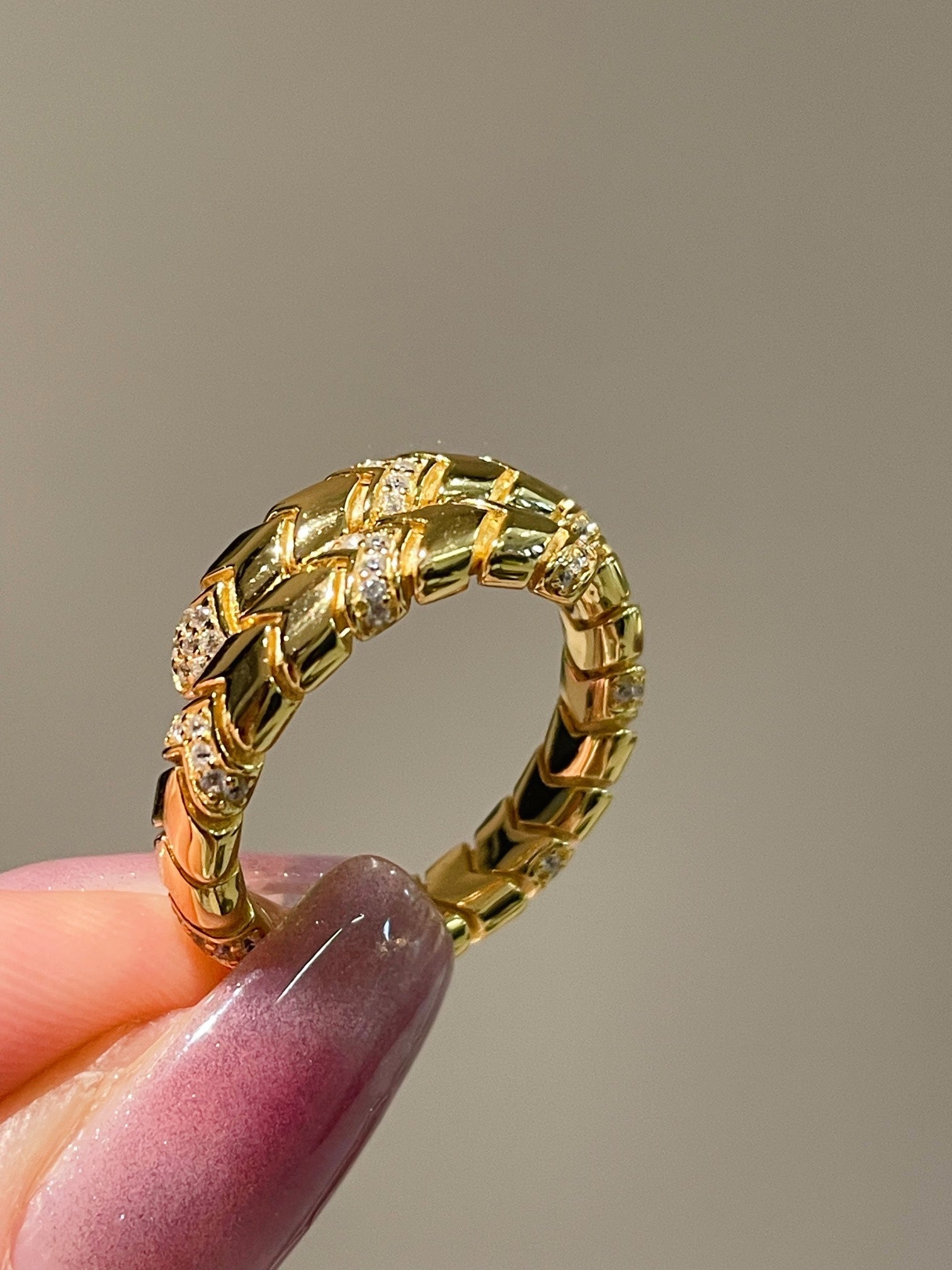 Luxe Serpent Coil Ring - floysun