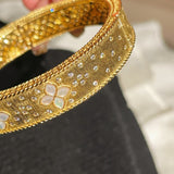 Luxurious Pavé Heavywork Brushed Bangle Natural Mother - of - Pearl Clover - floysun