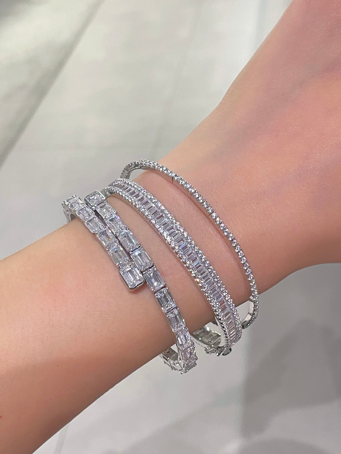 Luxury Craftsmanship Full Pavé T - Bar Bracelet - floysun