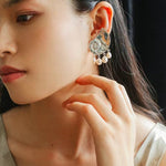 Metallic Conch Pearl Statement Drop Earrings - floysun