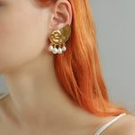 Metallic Conch Pearl Statement Drop Earrings - floysun