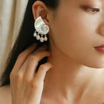 Metallic Conch Pearl Statement Drop Earrings - floysun
