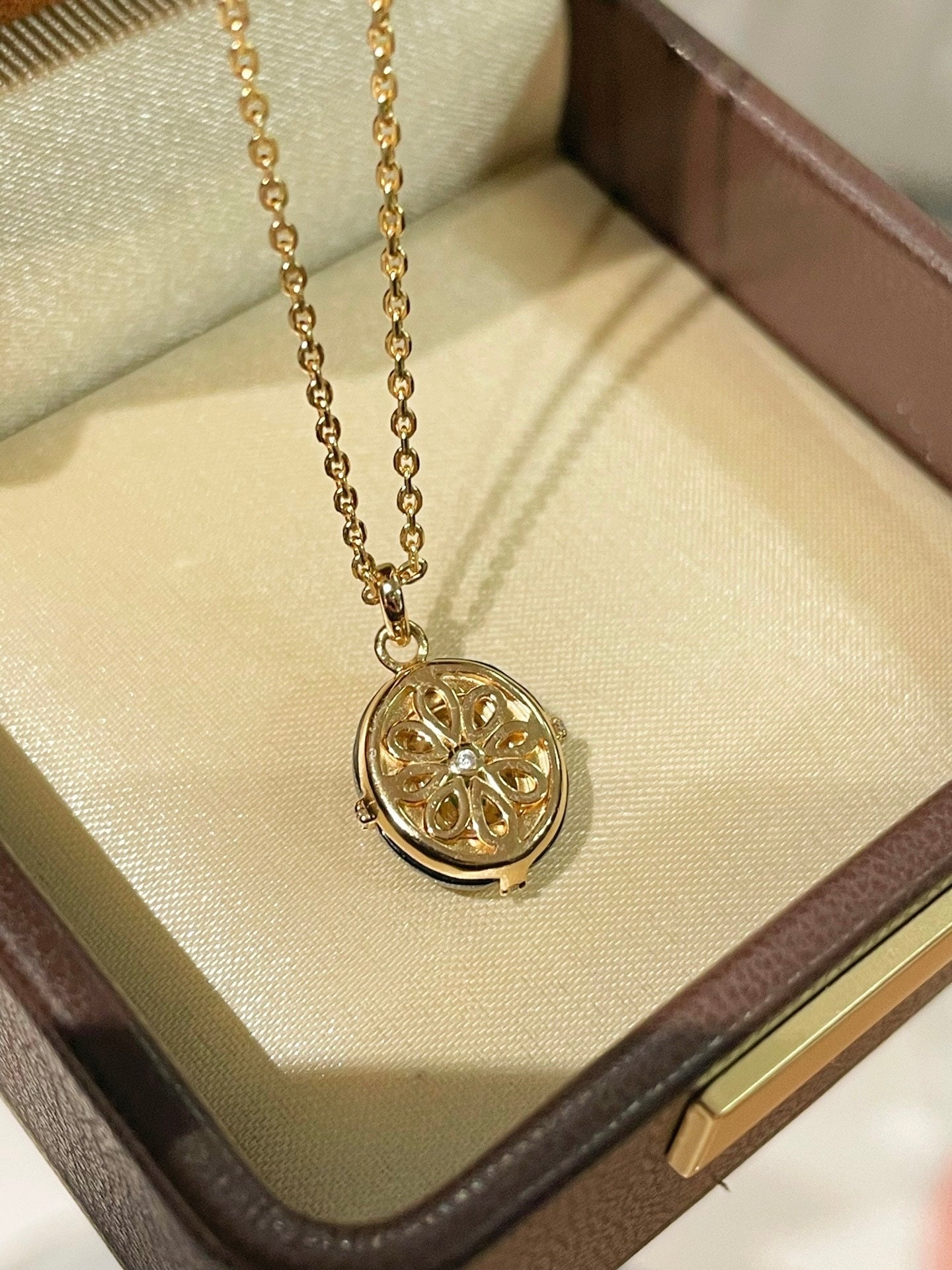 Midnight Emerald Pendant Necklace - floysun