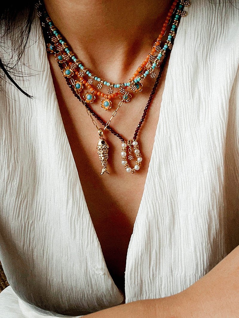 Mini Faceted Garnet Bead Necklace with Pearl & Gold Circle Pendant - floysun
