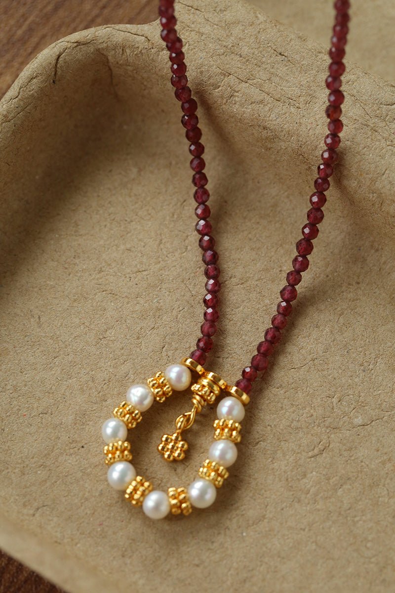 Mini Faceted Garnet Bead Necklace with Pearl & Gold Circle Pendant - floysun