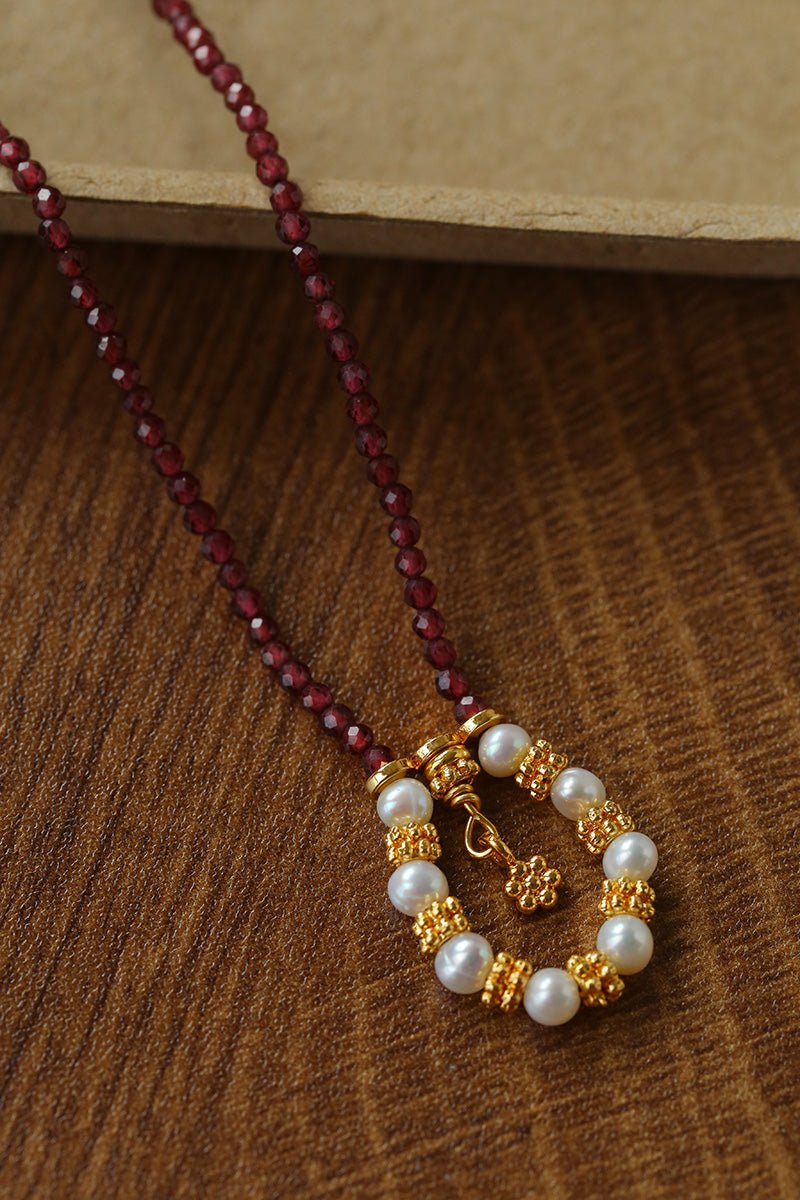Mini Faceted Garnet Bead Necklace with Pearl & Gold Circle Pendant - floysun