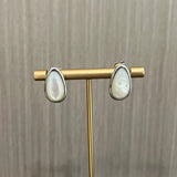 Minimalist 925 Silver Teardrop Stud Earrings - Mother of Pearls - floysun