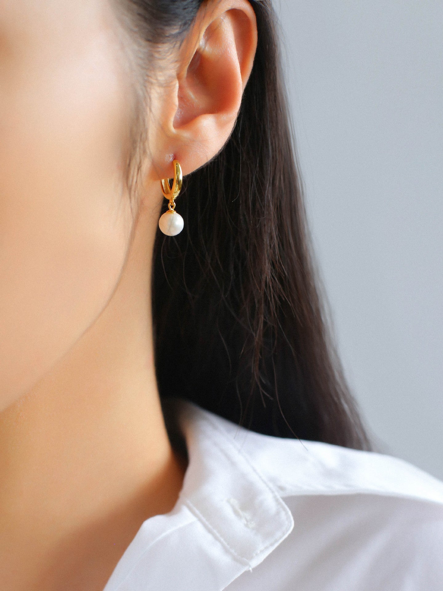 Minimalist Freshwater Pearl Drop Hoop Earrings - floysun