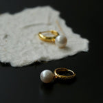 Minimalist Freshwater Pearl Drop Hoop Earrings - floysun