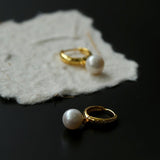 Minimalist Freshwater Pearl Drop Hoop Earrings - floysun