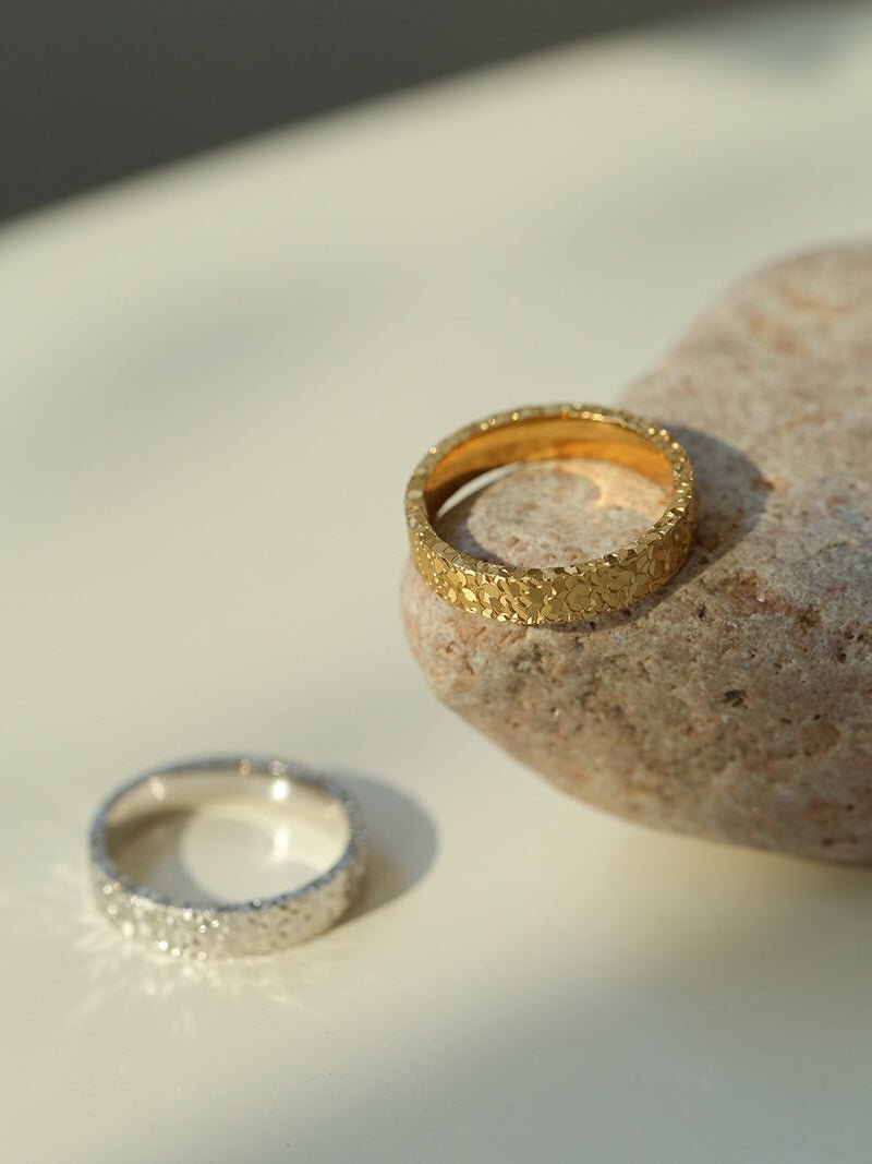 Minimalist Ice Fragment Plain Ring - floysun