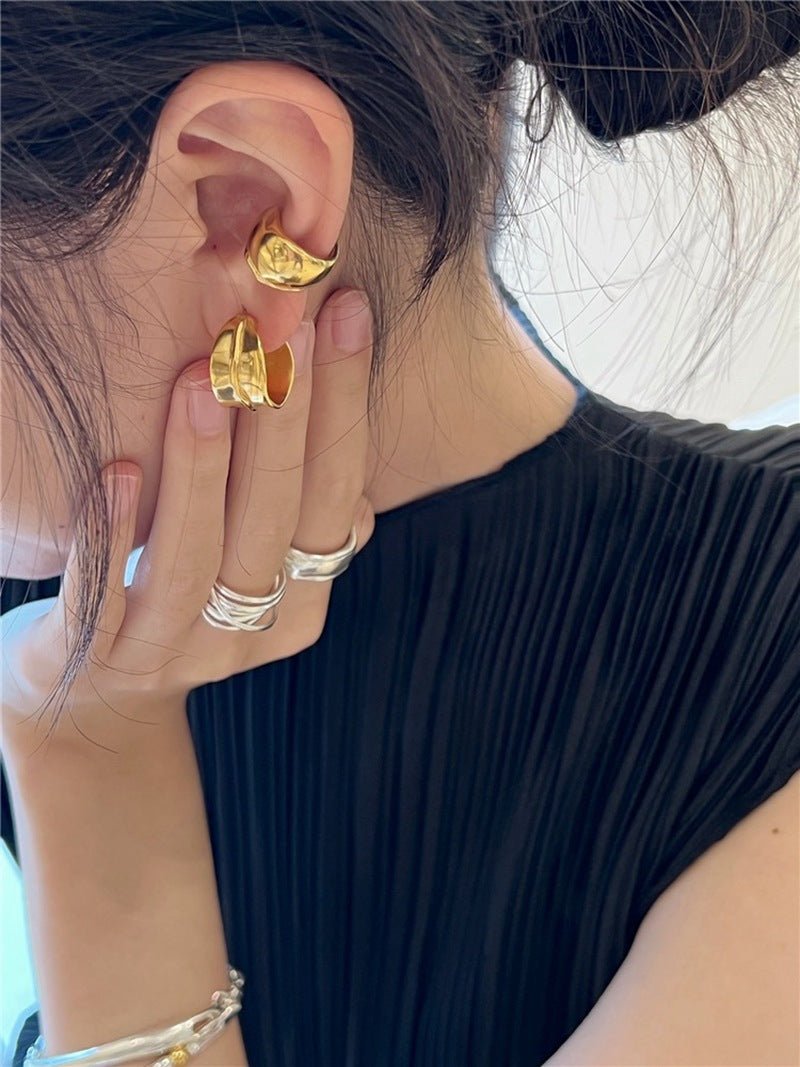 Minimalist Leaf C - shaped Stud Earrings - floysun