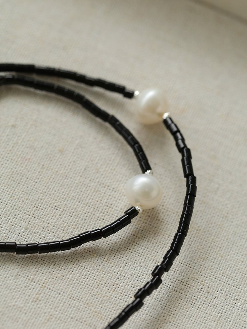 Minimalist Modern Pearl and Black Onyx Beaded Necklace - floysun