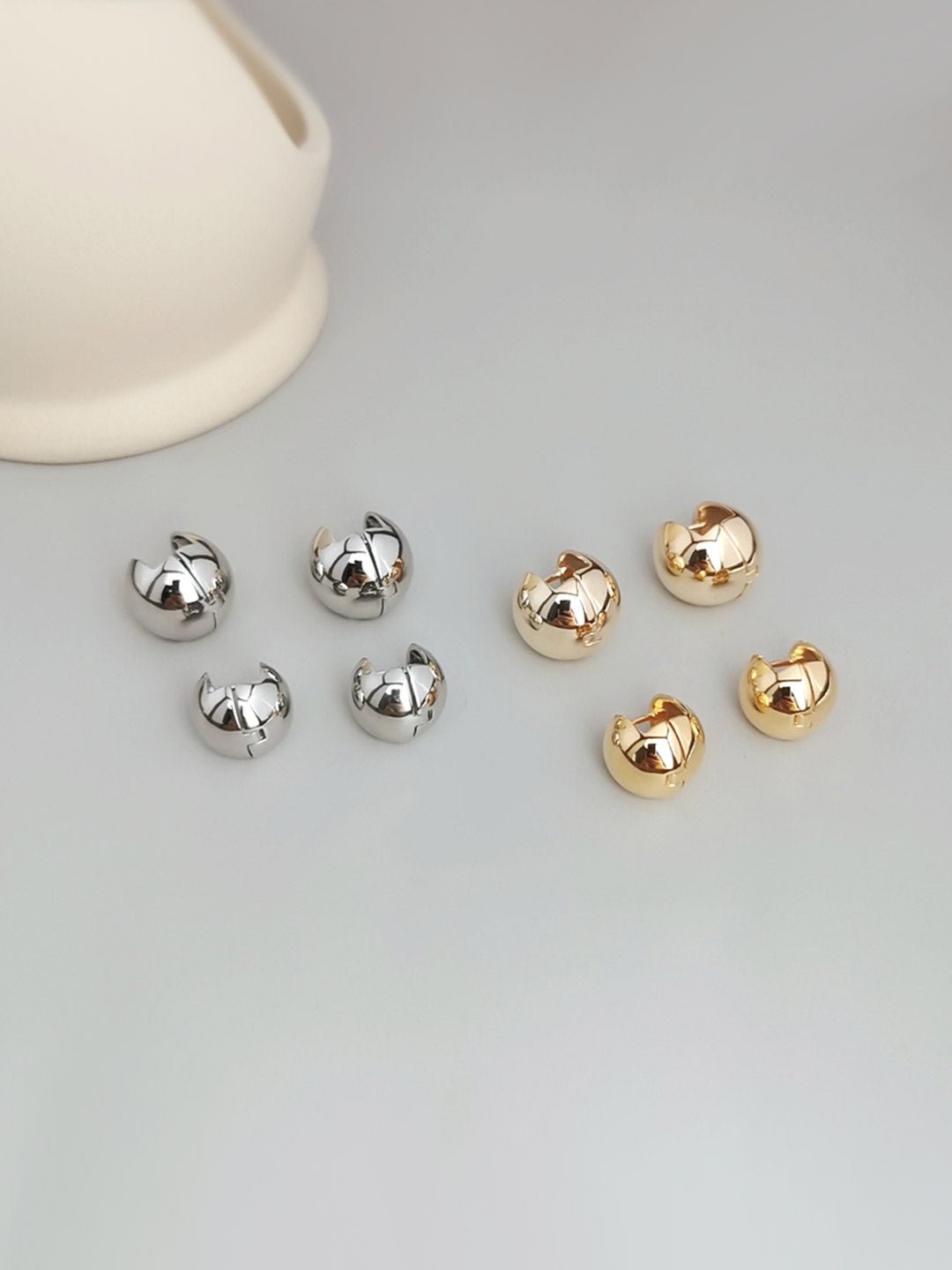 Minimalist Sterling Silver Geometric Huggie Earrings - floysun