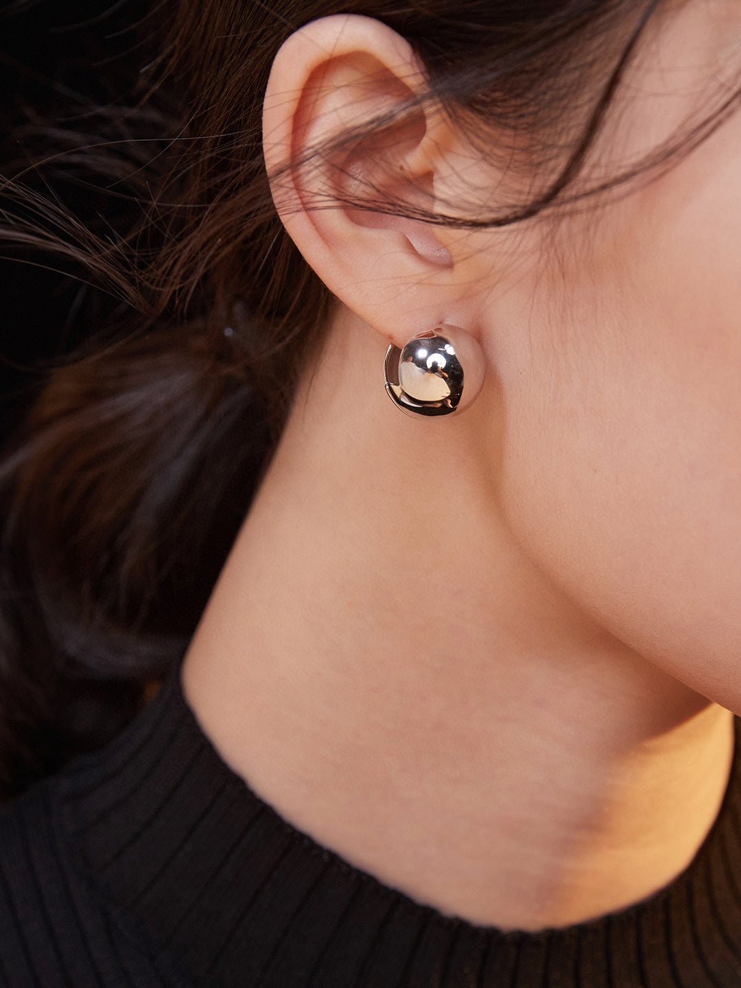 Minimalist Sterling Silver Geometric Huggie Earrings - floysun