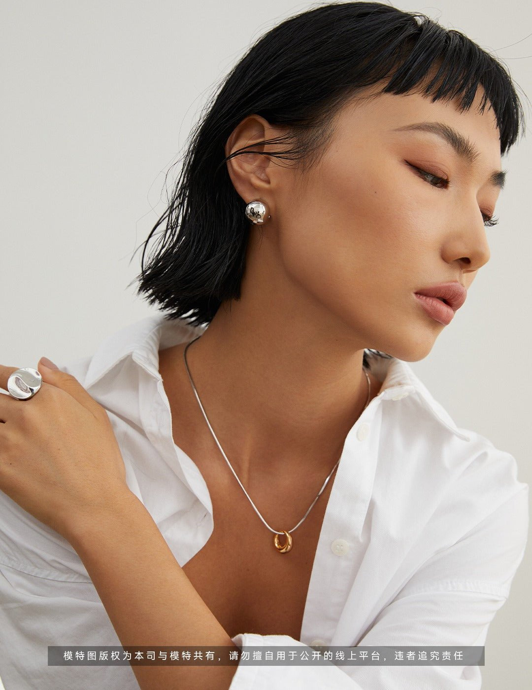 Minimalist Sterling Silver Geometric Huggie Earrings - floysun