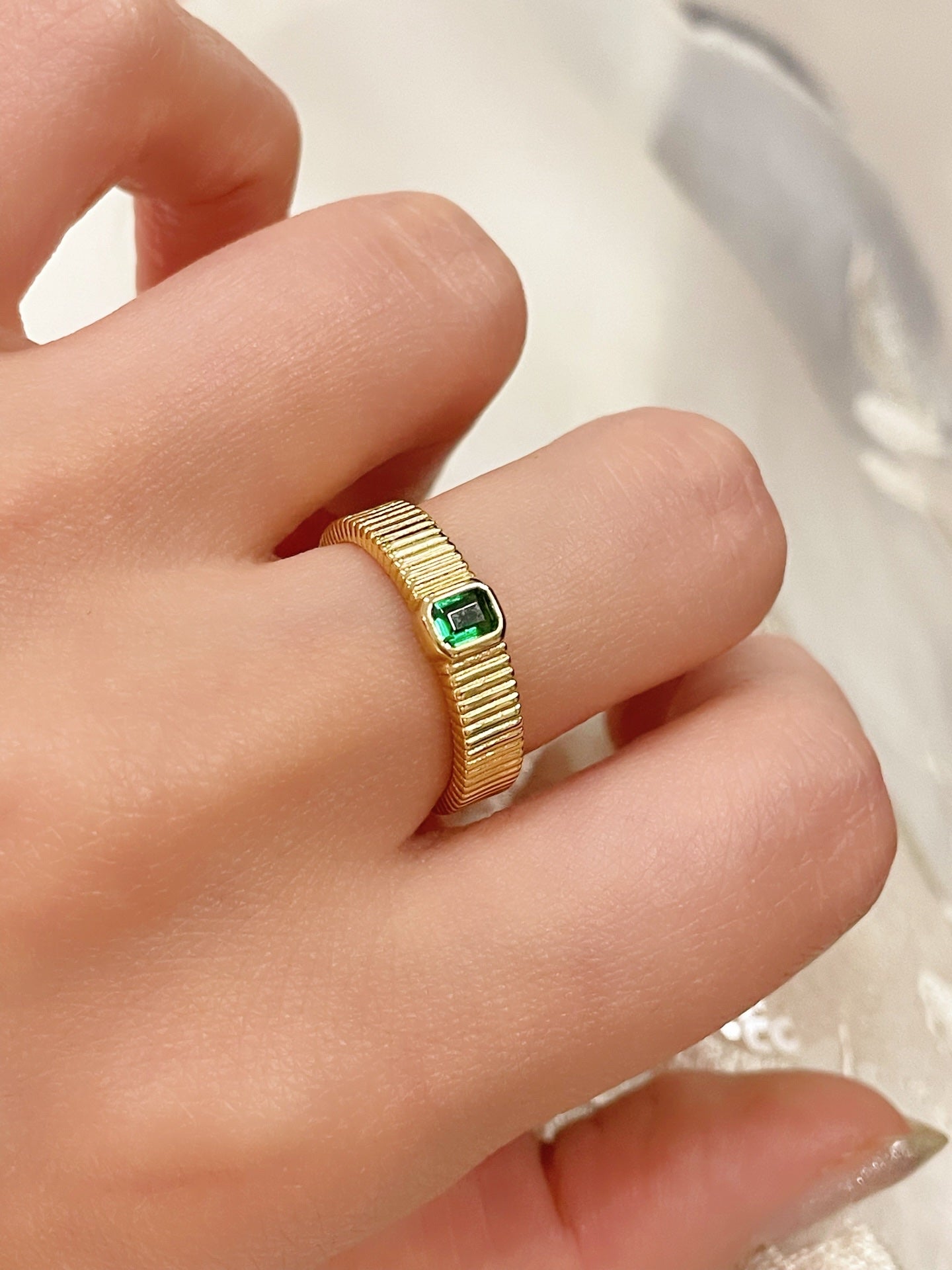 Minimalist T - Square Emerald Ring No - Prong Setting - floysun