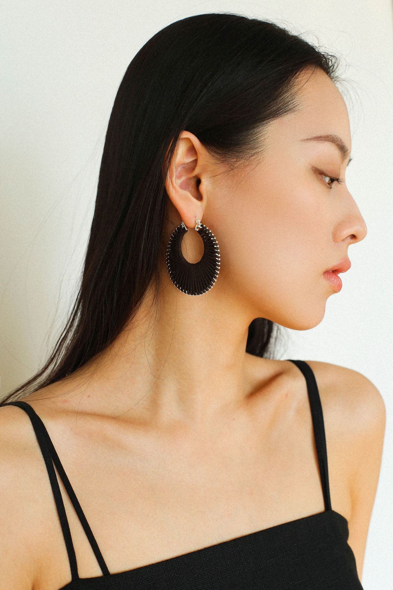 Minimalist Woven Leather Hoop Earrings - floysun