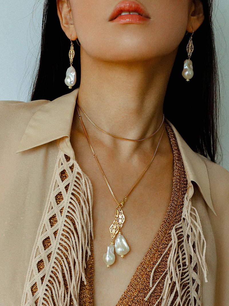 Natural Baroque Pearl Carved Hollow Flower Necklace - floysun