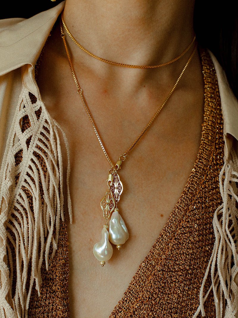 Natural Baroque Pearl Carved Hollow Flower Necklace - floysun