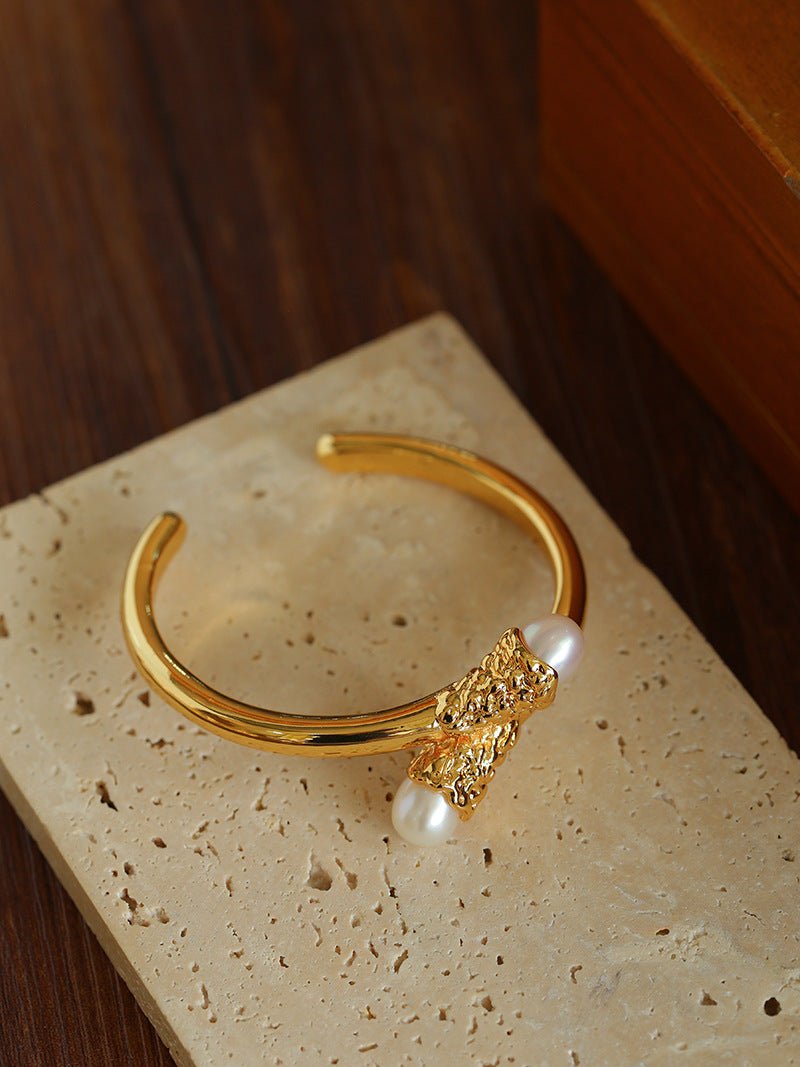 Niche Metal Wind Lava Water Drop Agate Open Bangle Bracelet - floysun