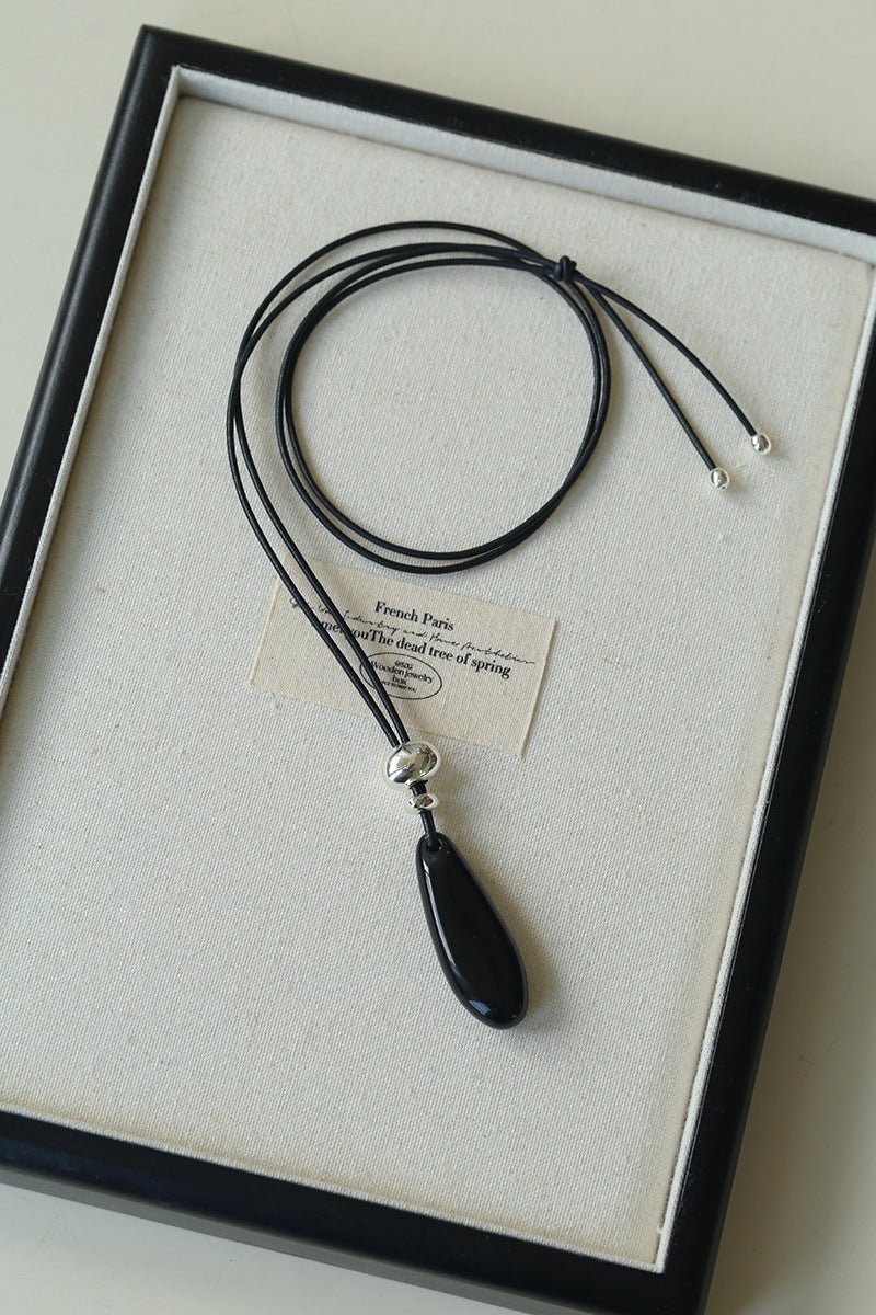 Noir Drop – Adjustable Black Onyx Teardrop Necklace - floysun