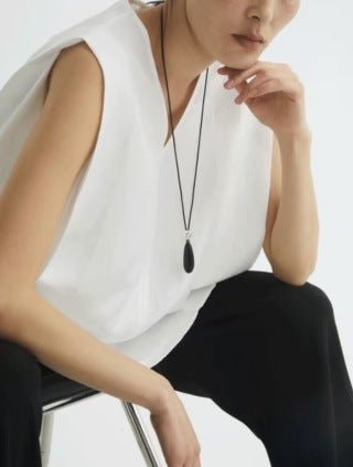 Noir Drop – Adjustable Black Onyx Teardrop Necklace - floysun