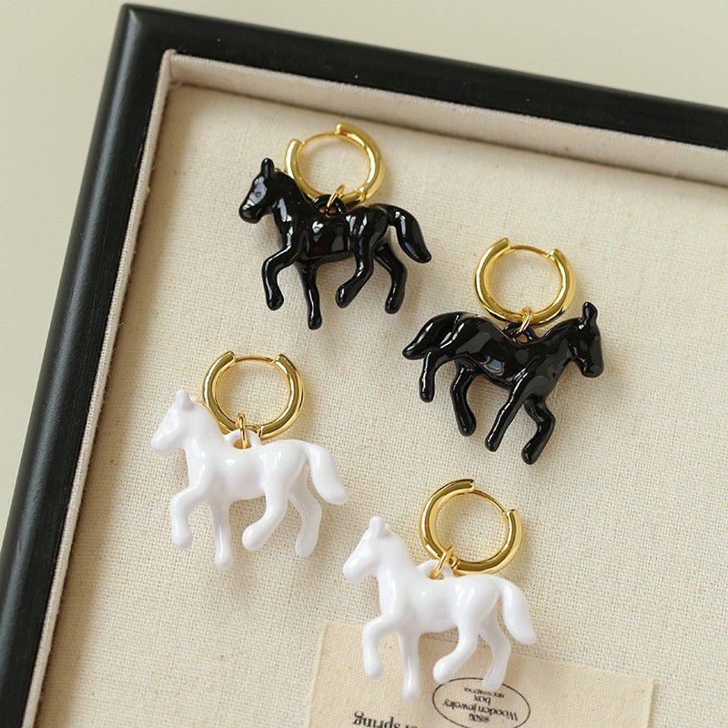 Nomadic Horse Enamel Drop Earrings – 3D Horse Design - floysun