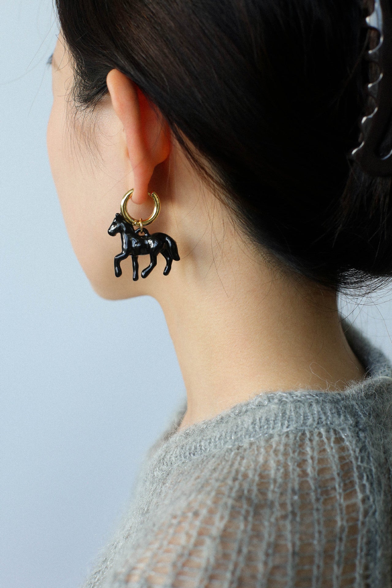 Nomadic Horse Enamel Drop Earrings – 3D Horse Design - floysun
