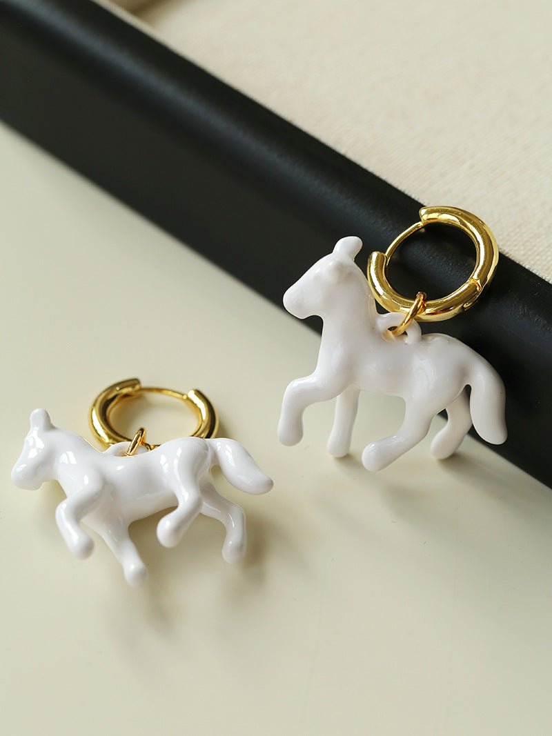 Nomadic Horse Enamel Drop Earrings – 3D Horse Design - floysun