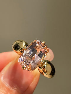 Padparadscha Oval - Cut Minimalist Ring – Rare Sunset Sapphire - floysun