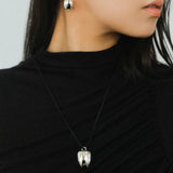 Pistachio Bloom & Black Onyx Pendant Cord Necklace - floysun