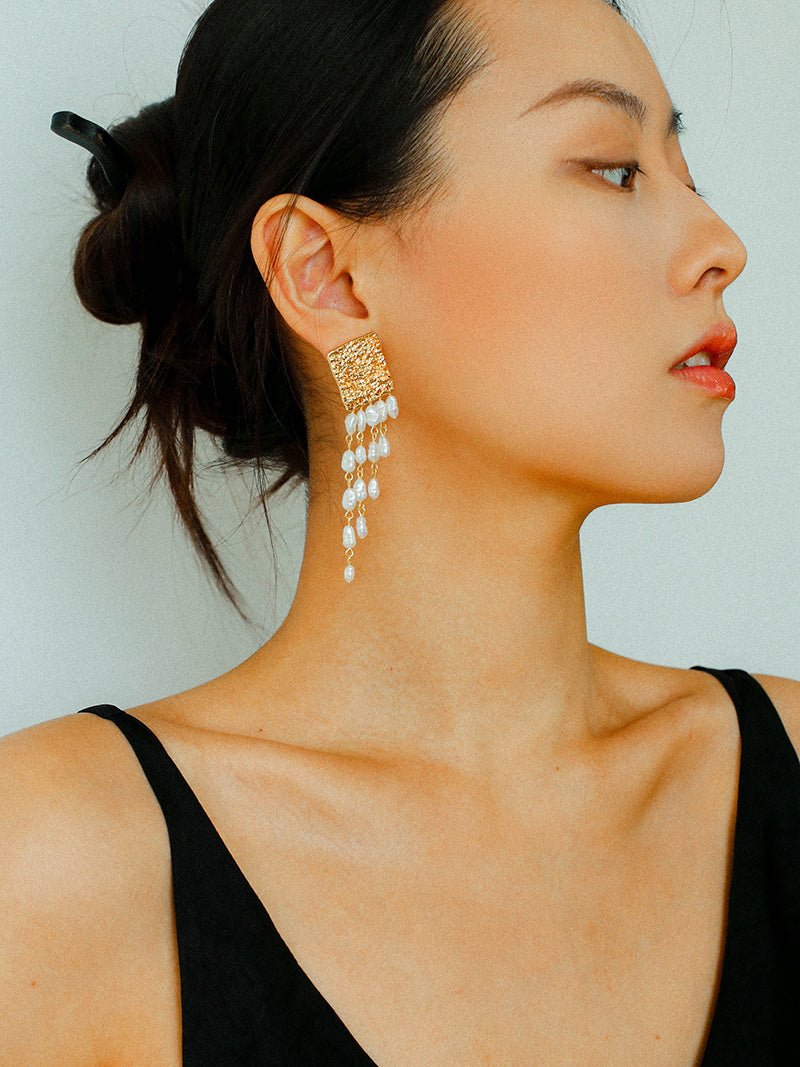 Ripple Gleam Hammered Pearl Earrings - floysun