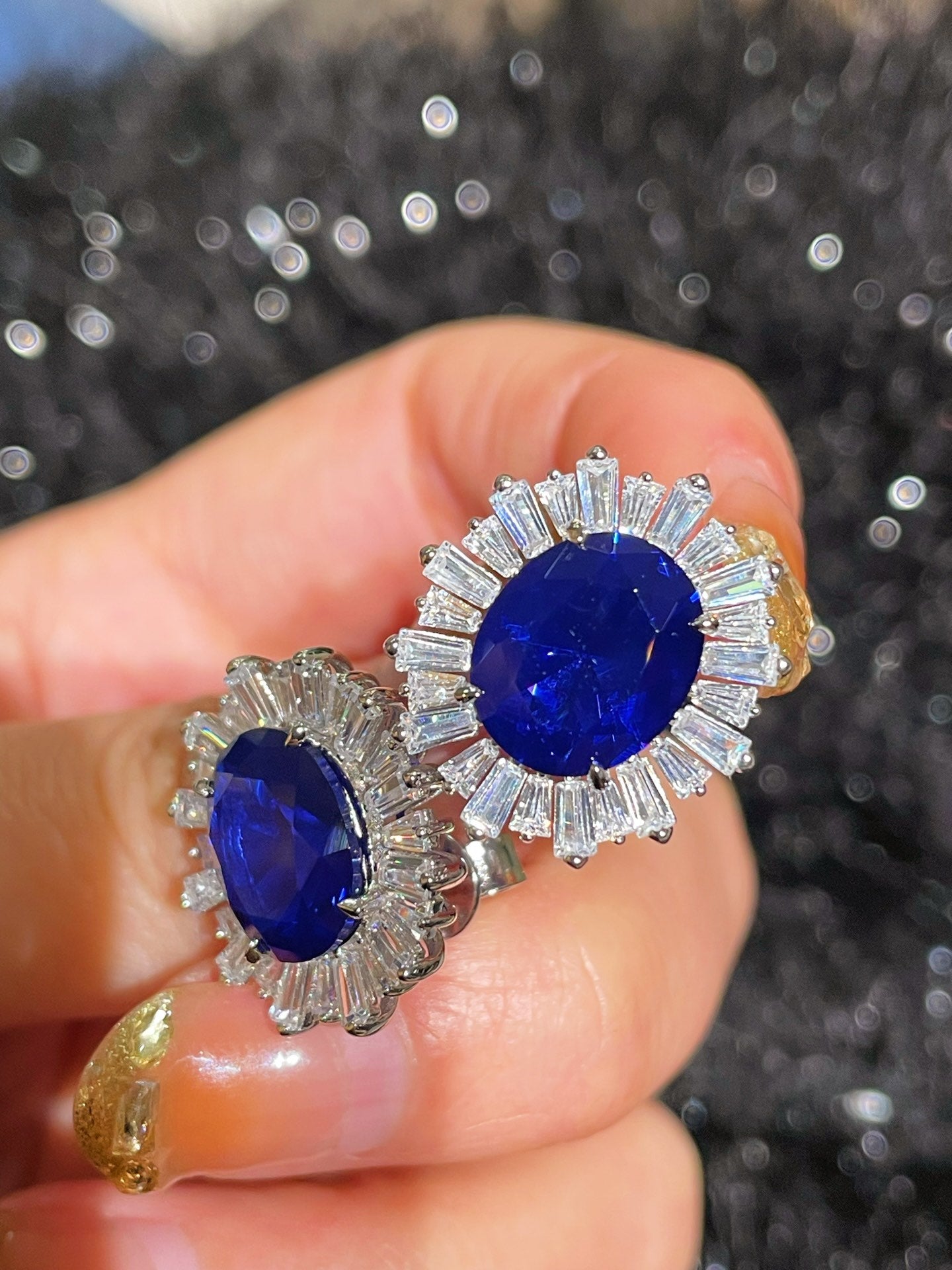 Royal Blue Duchess Oval Stud Earrings - floysun