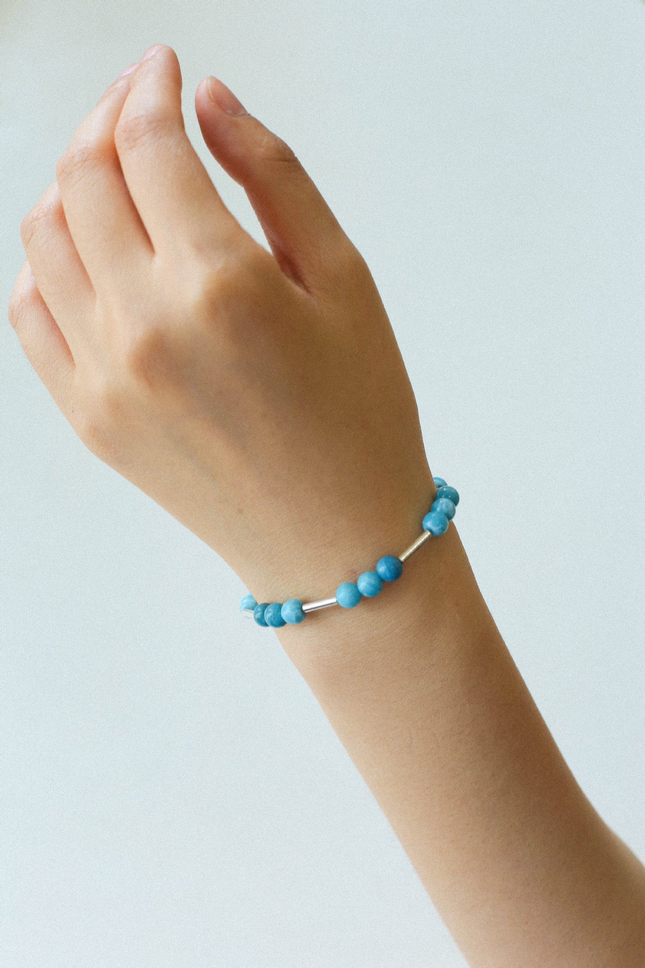 Silver Tube Red Elastic Beaded Bracelet with Garnet & Blue Aventurine - floysun