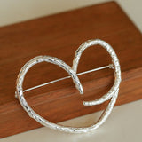 Simple Personality Line Heart Shaped Brooch - floysun