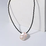 Single Large Petal Baroque Pearl Black Spinel Necklace - floysun