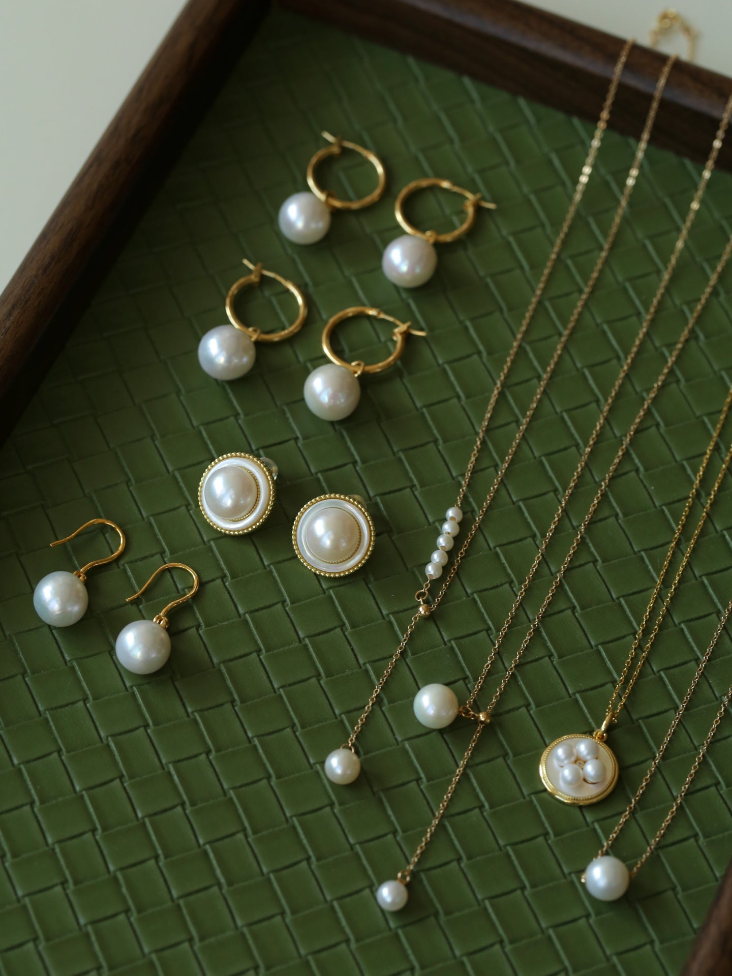 Single Round Pearl Pendant Necklace - floysun