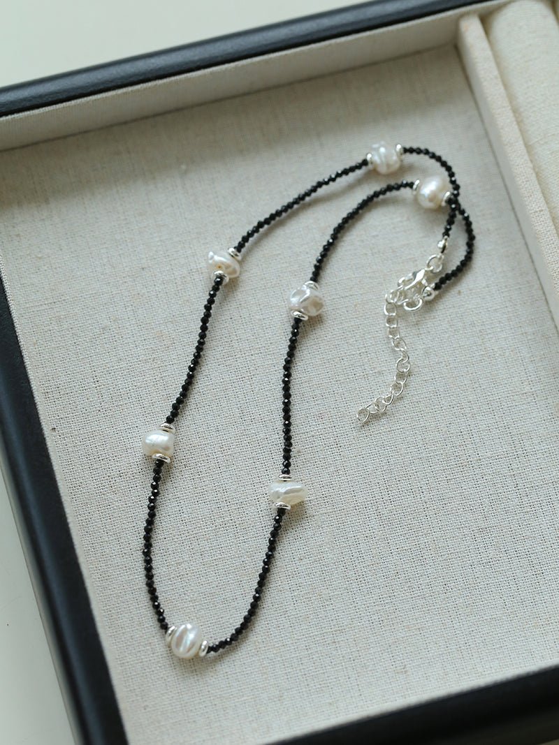 Small Petal Baroque Pearl and Black Spinel Beaded Necklace - floysun