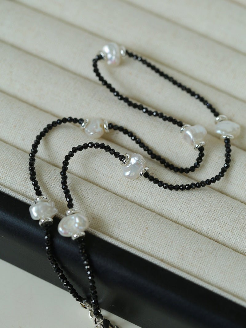 Small Petal Baroque Pearl and Black Spinel Beaded Necklace - floysun