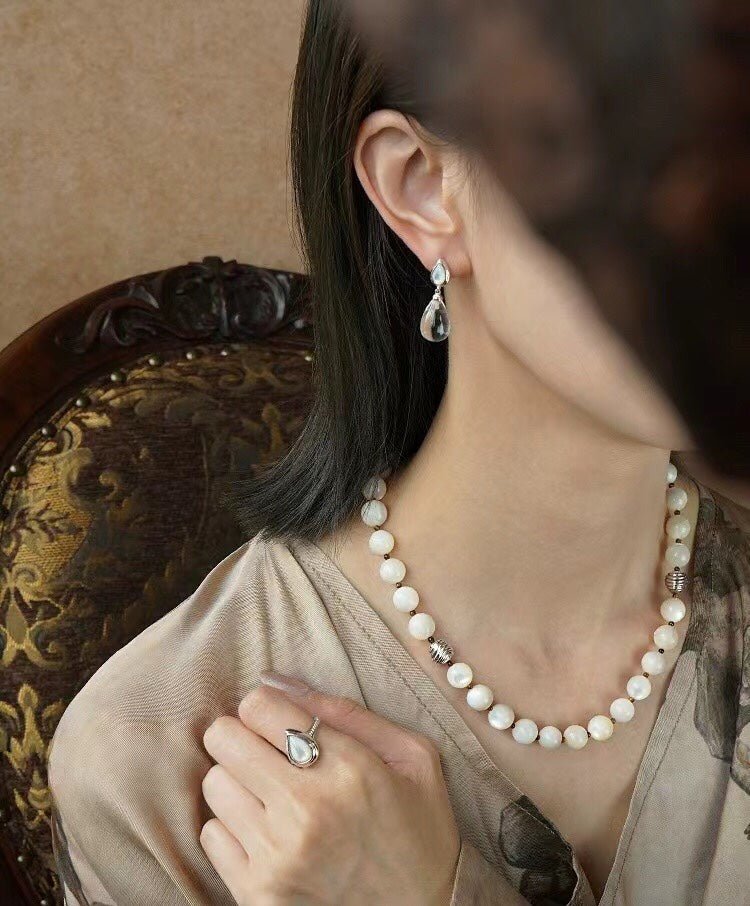 Smooth Mother of Pearls and Silver Shell Beaded OT Necklace - floysun