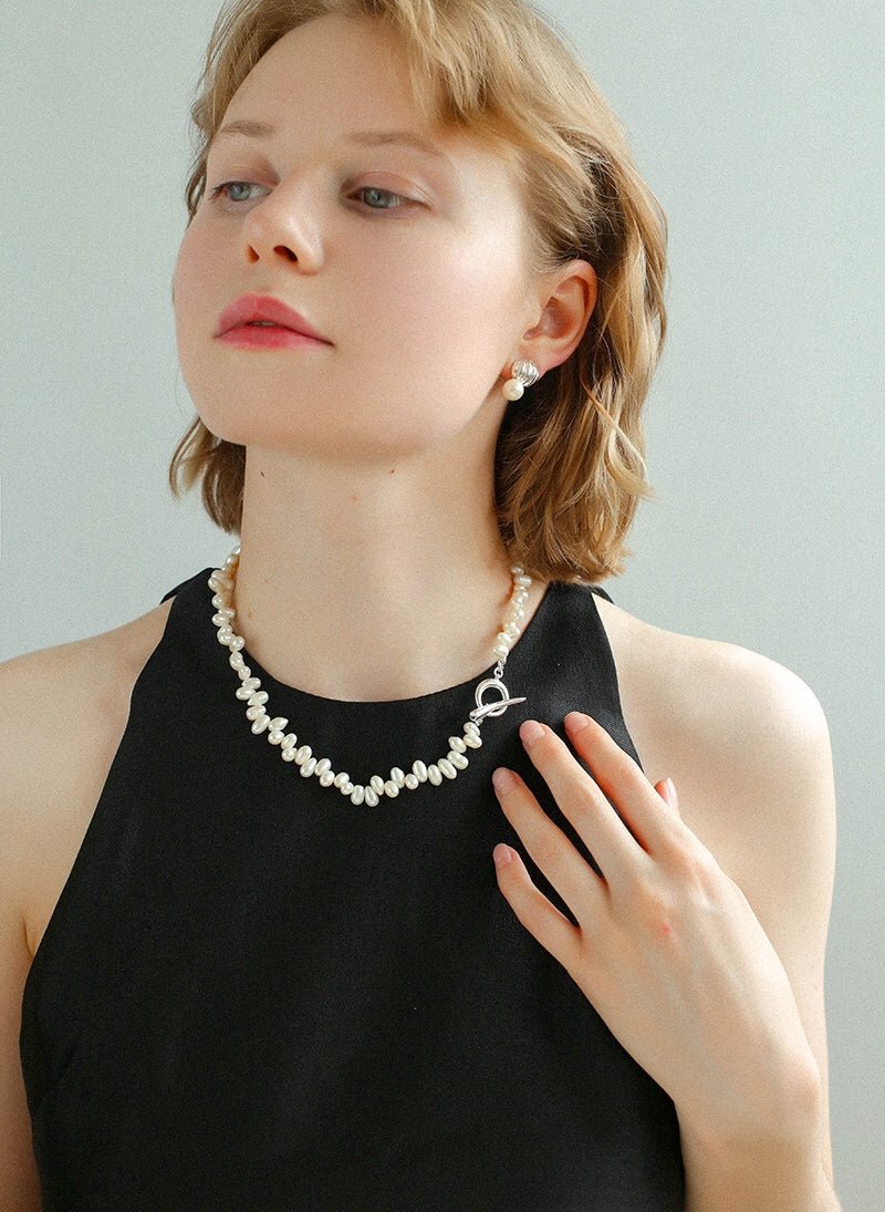 Staggered Pearl OT Buckle Necklace - floysun