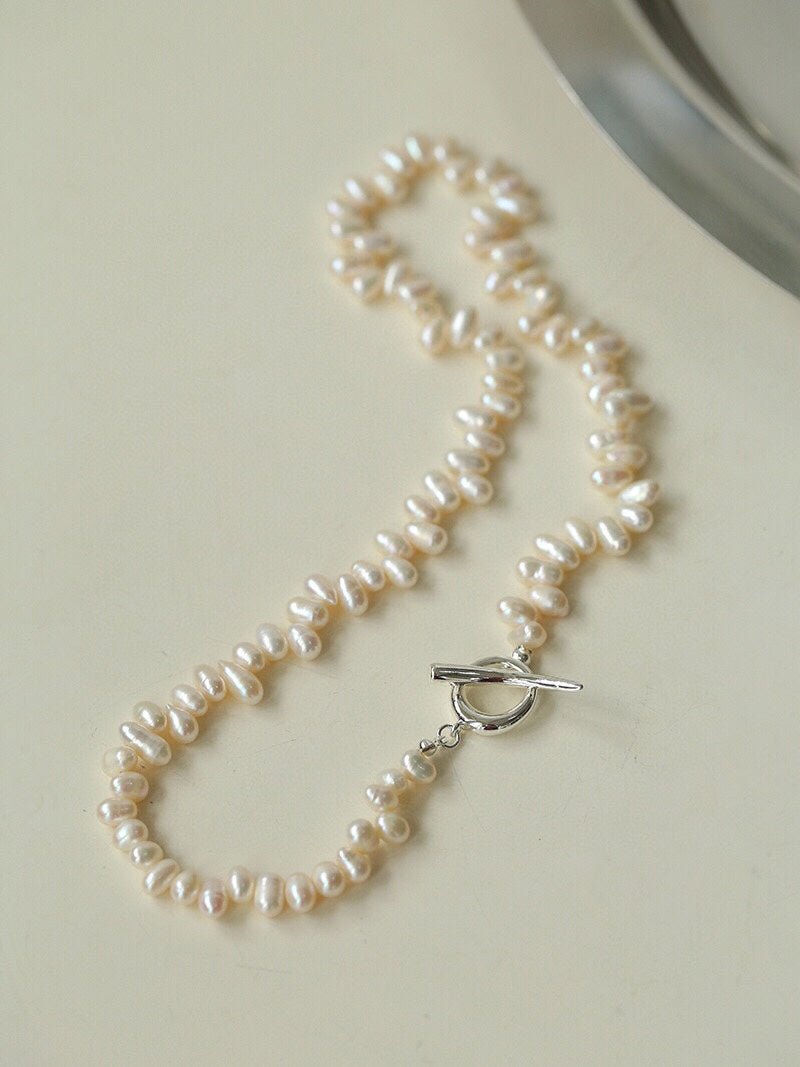 Staggered Pearl OT Buckle Necklace - floysun