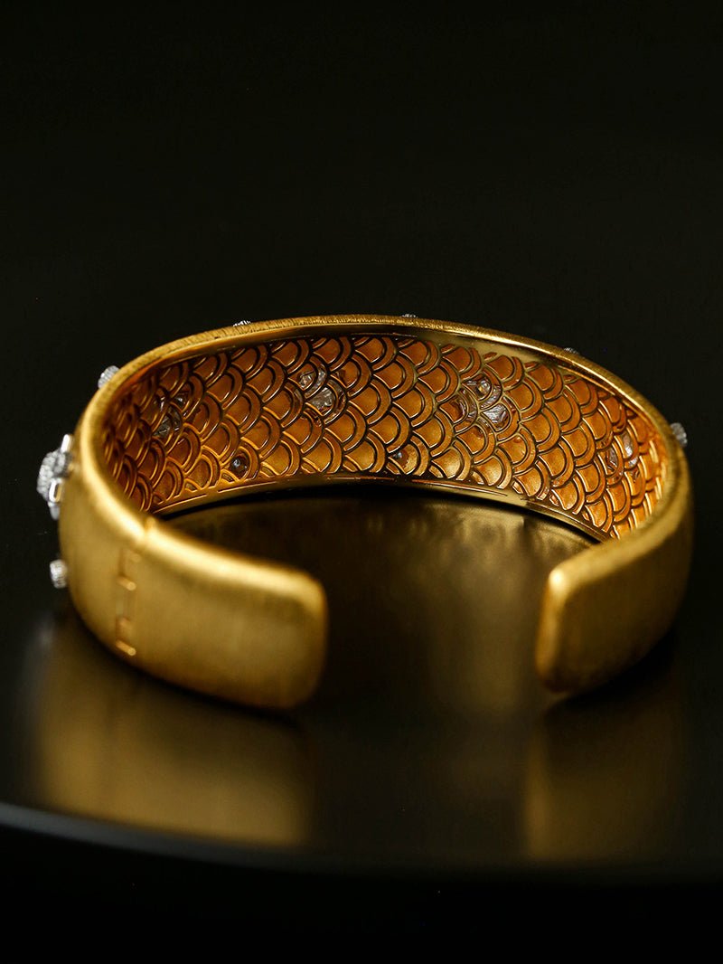 Star - Embellished Wide Cuff Bracelet – Brushed Gold with Silver Stars - floysun