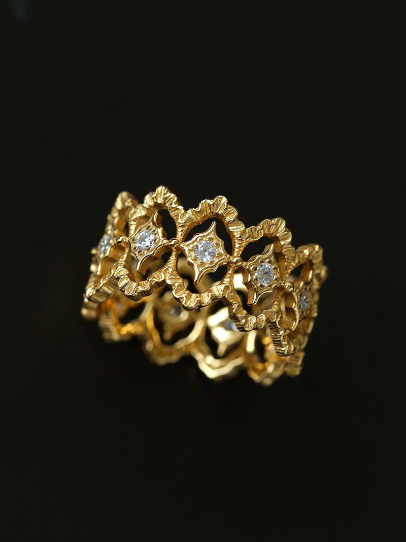 Sterling Silver Hollow Carved Lace Zircon Shiny Ring - Gold - floysun