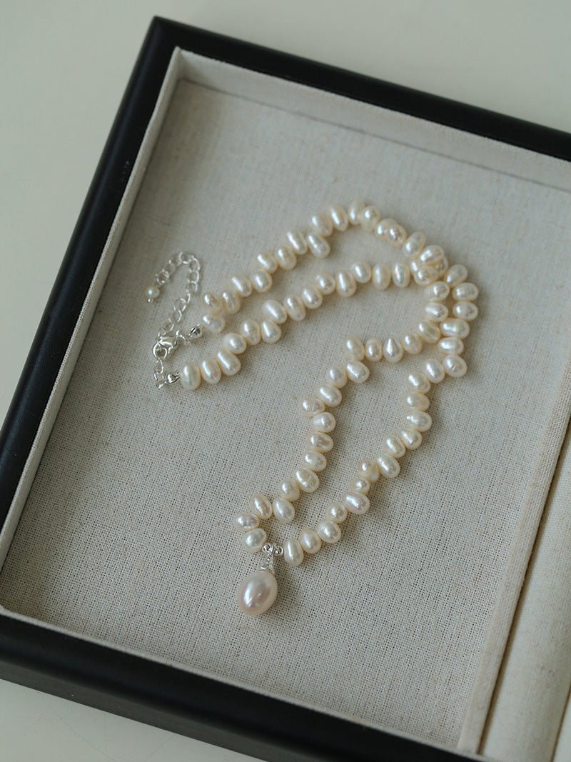 Stylish Classic Staggered Pearl Bead Pendant Necklace - floysun
