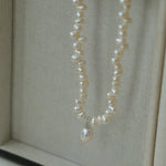 Stylish Classic Staggered Pearl Bead Pendant Necklace - floysun