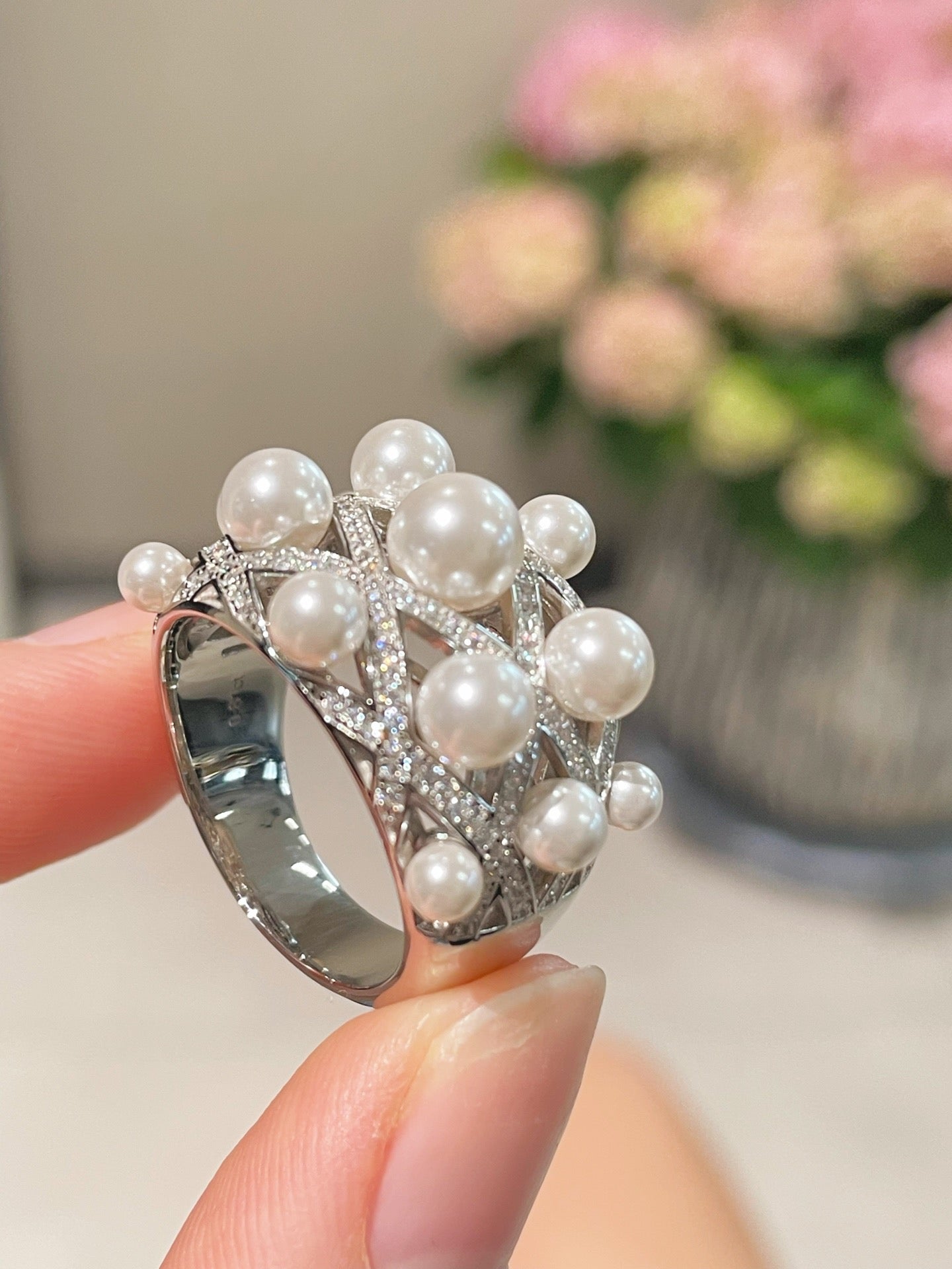 Swarovski Pearl Statement Ring Quilted Hollow Design - floysun